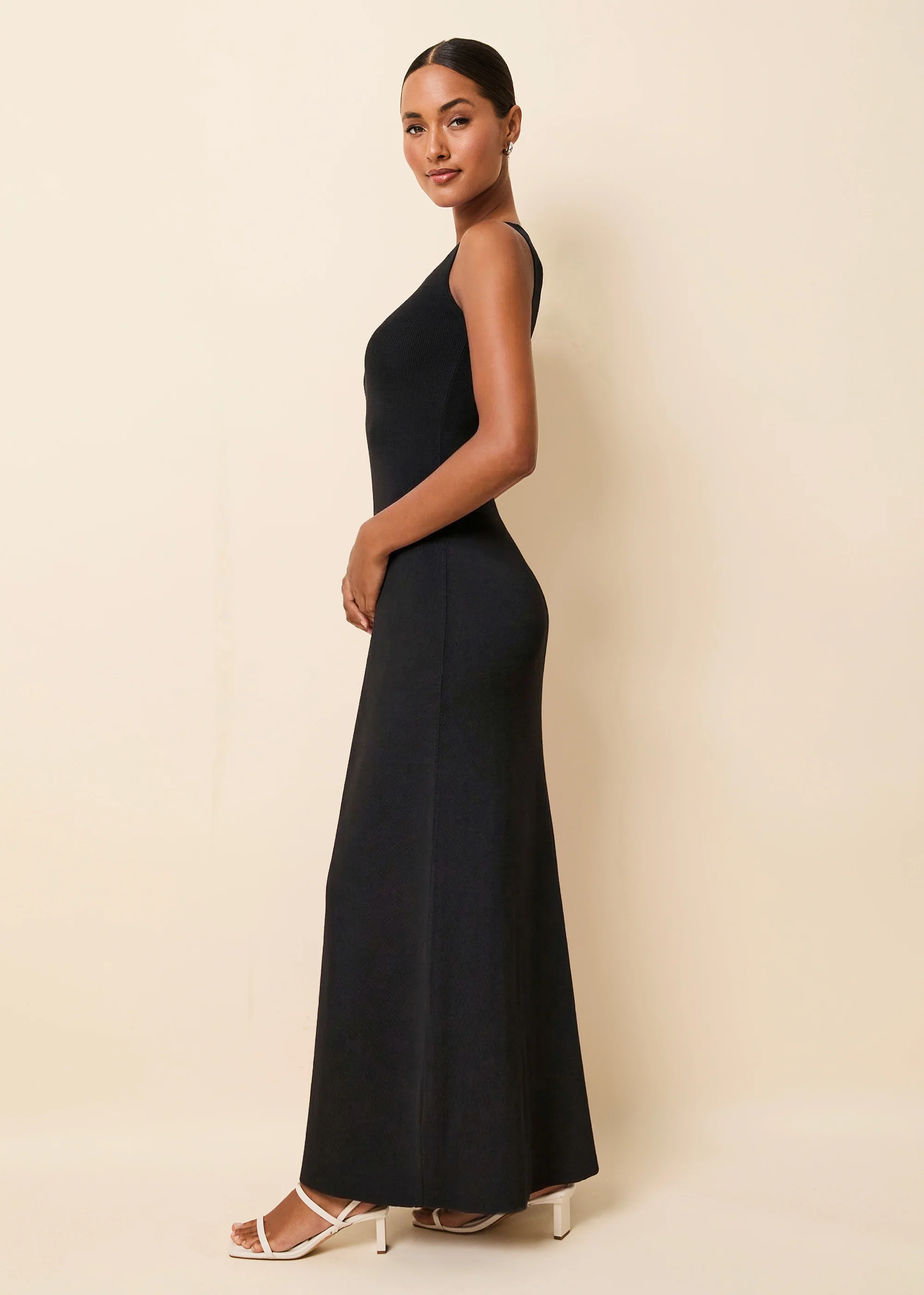 Lucerne Dress Noir - Image 3